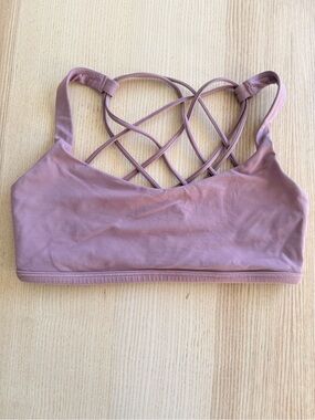 Lululemon Strappy Sports Bra Mauve Pink Free To Be Yoga Workout Bra